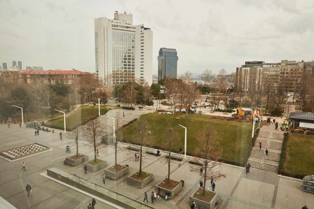 Great View Of Taksim Square, Luxury Furnished On Main Street Of Taksim, Partial Sea View Apartment Istanbul Exterior photo