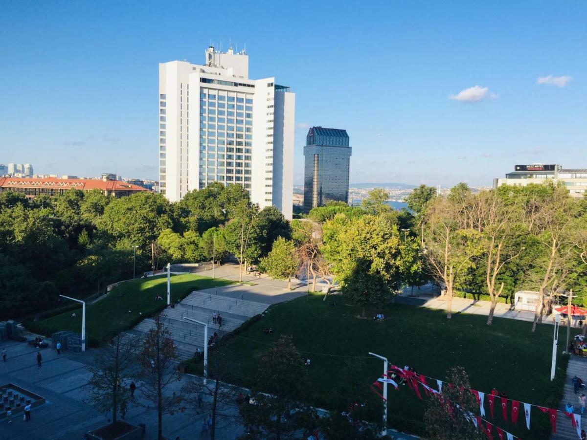 Great View Of Taksim Square, Luxury Furnished On Main Street Of Taksim, Partial Sea View Apartment Istanbul Exterior photo